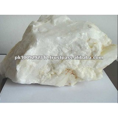 High Quality Pure White Lumpy Silica Quartz Price